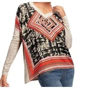 Cabi Size M Aztec Print Silk Scarf Blouse L/S Beige V-Neck Style #768 N203